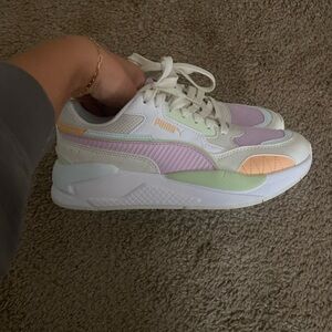 Wore twice, puma tennis shoe